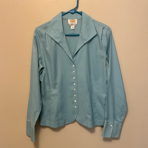 Talbots medium blue wrinkle resistant stretch blouse size 8 - Picture 1 of 5